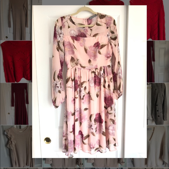 Dress - Picture 3 of 3